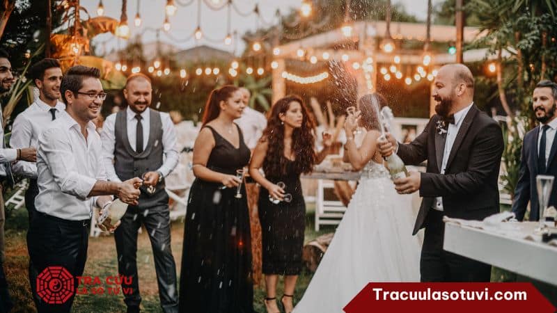 Sao Thái Dương ở cung phu thê đắc địa chủ về người hôn phối có địa vị cao Sao Thái Dương ở cung phu thê đắc địa chủ về người hôn phối có địa vị cao